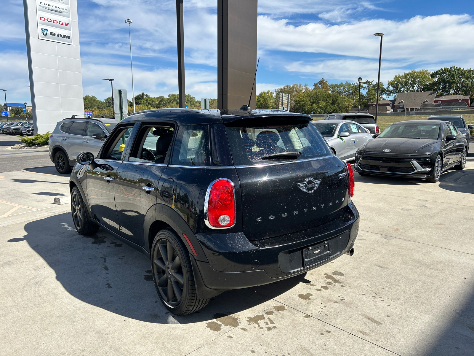 2015 MINI Cooper Countryman Base 10