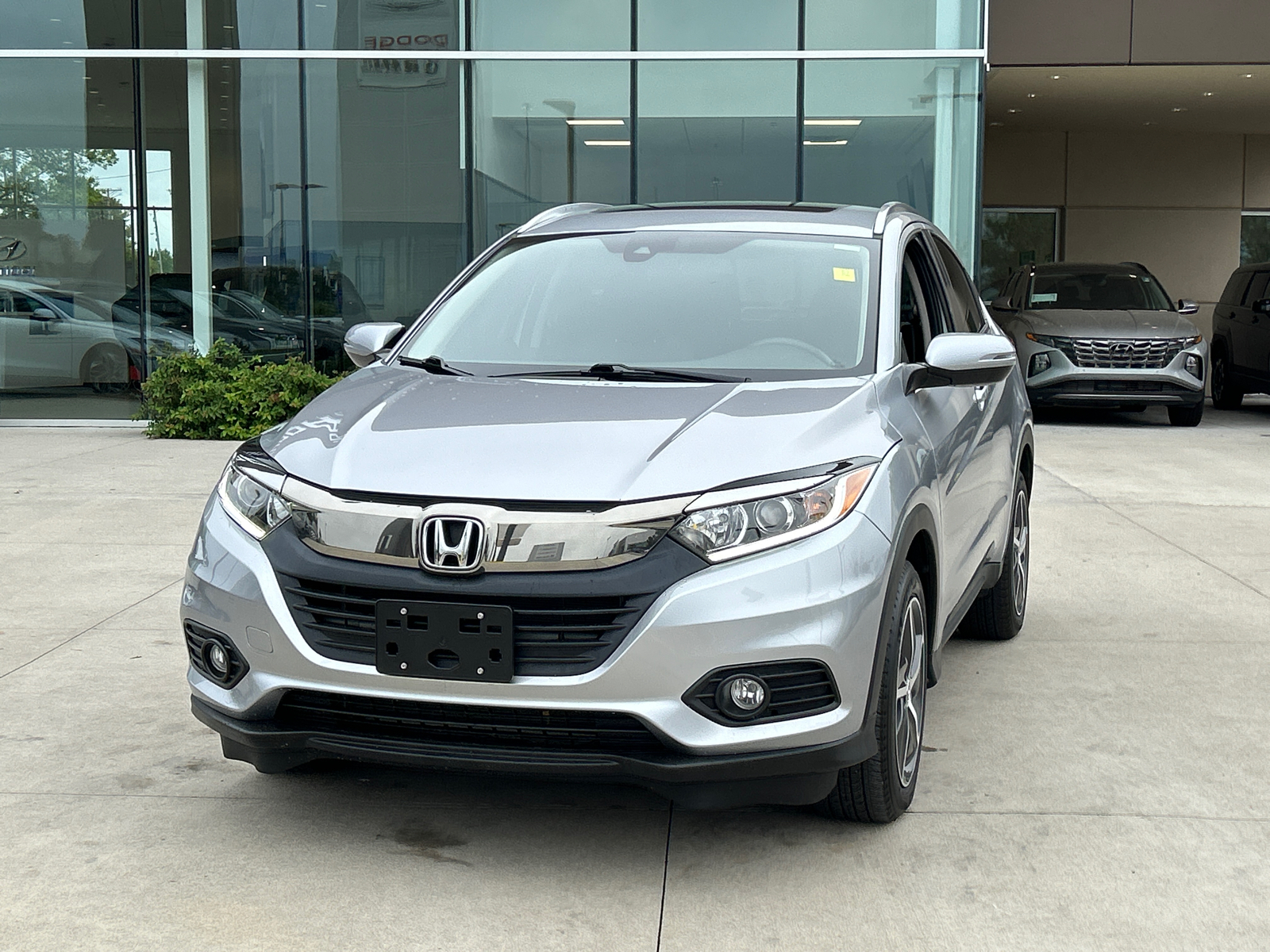 2022 Honda HR-V EX 2