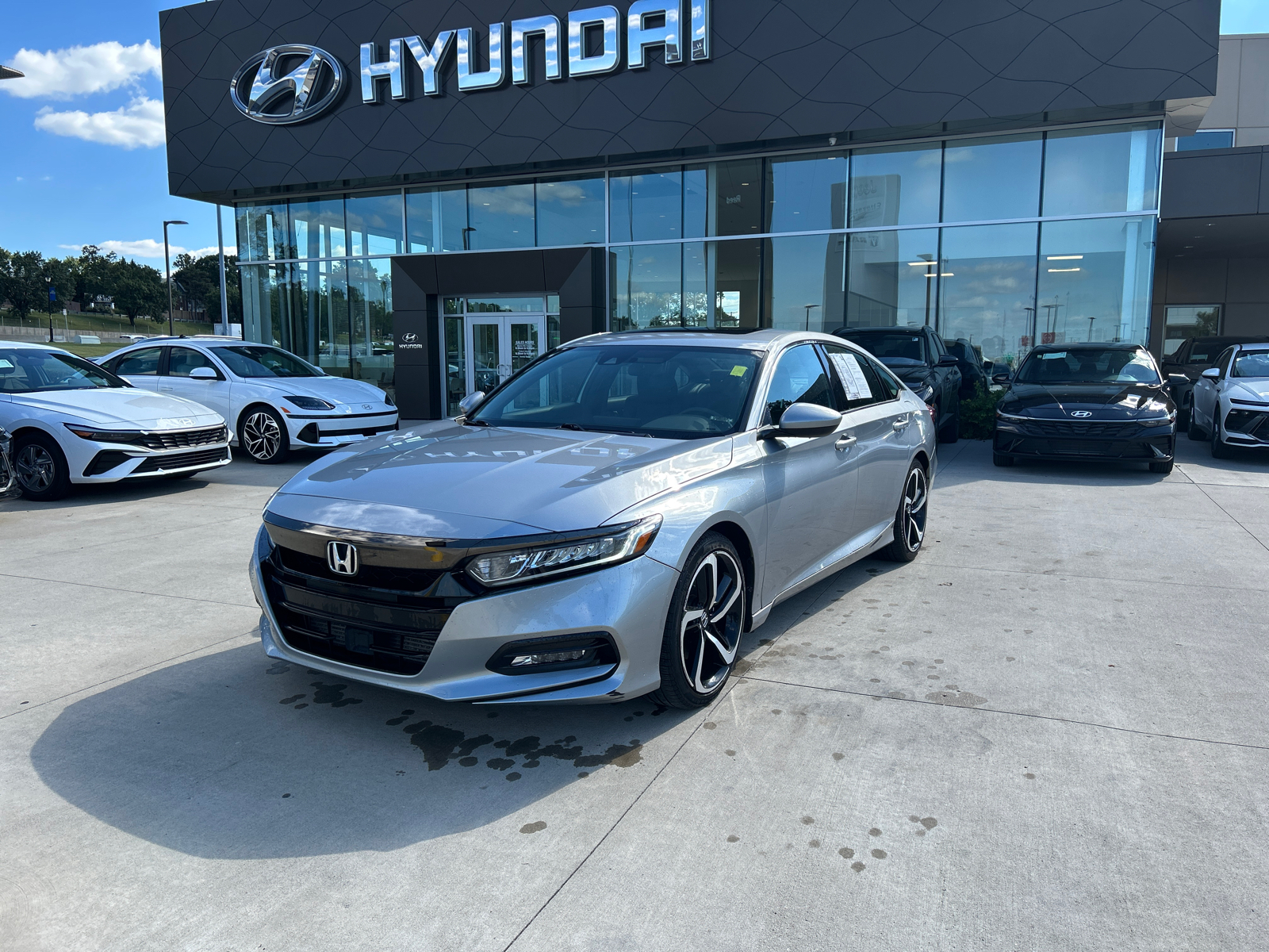 2018 Honda Accord Sport 2.0T 1