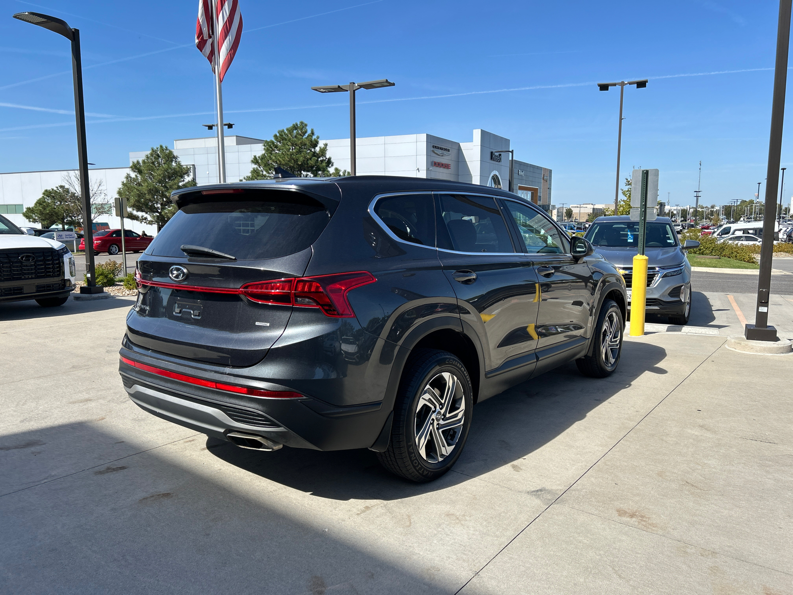 2021 Hyundai Santa Fe SE 7