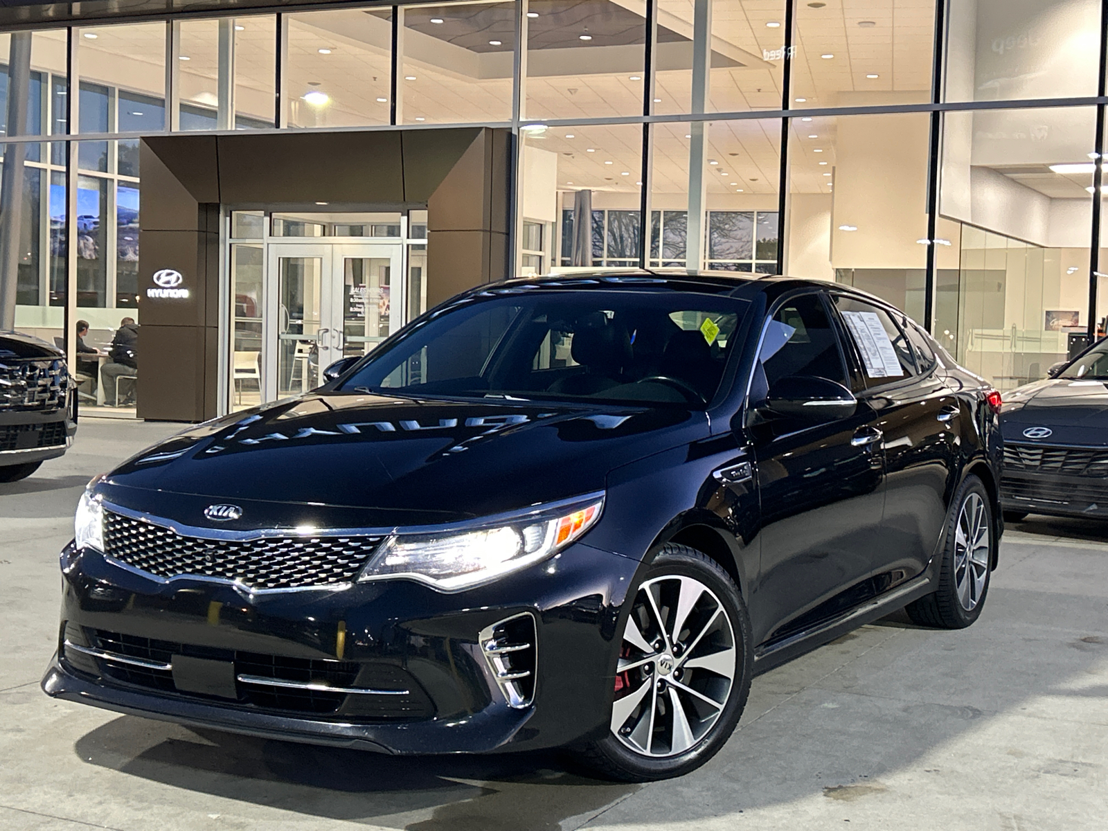 2016 Kia Optima SXL 2