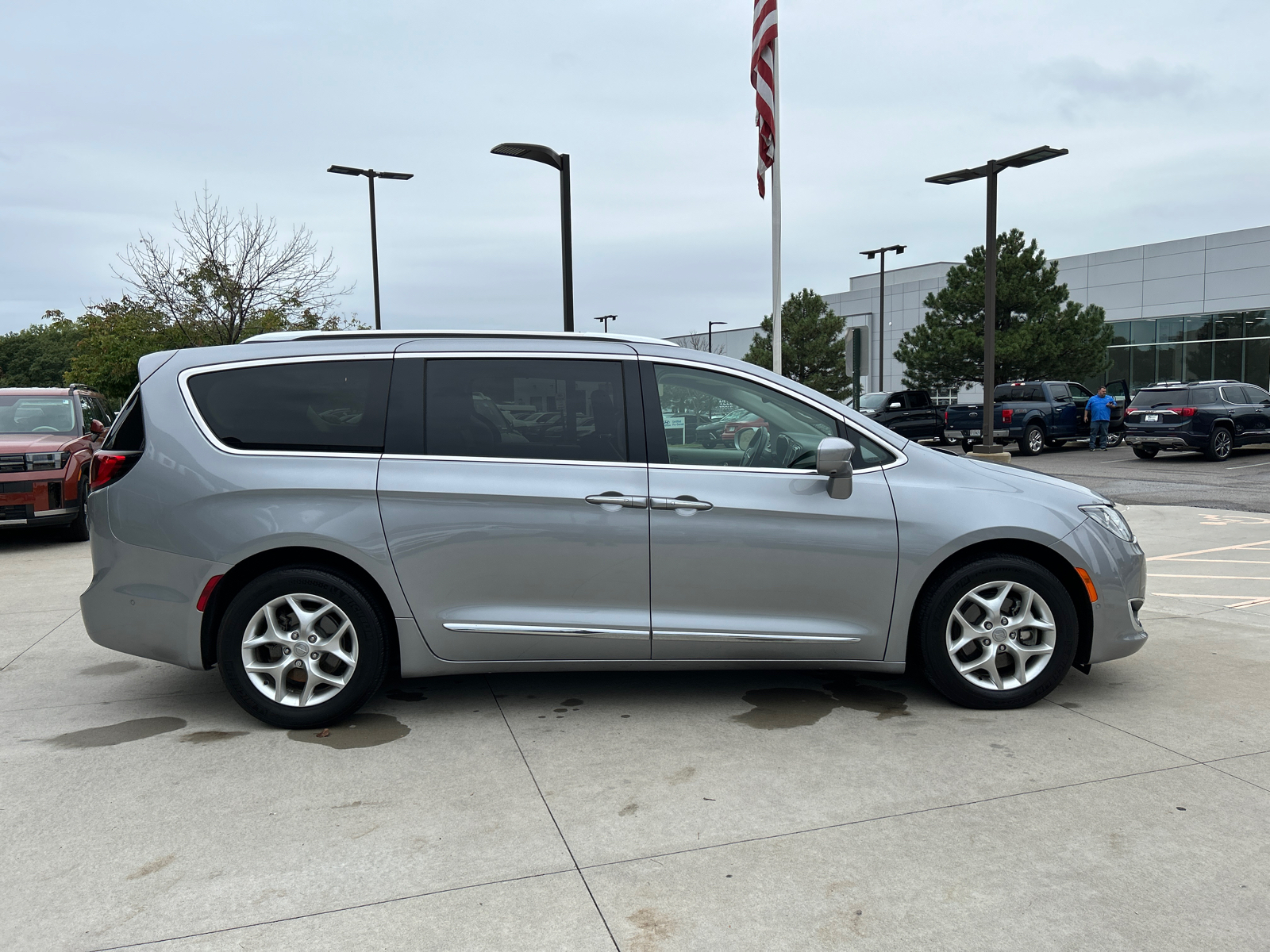 2020 Chrysler Pacifica Touring L Plus 5