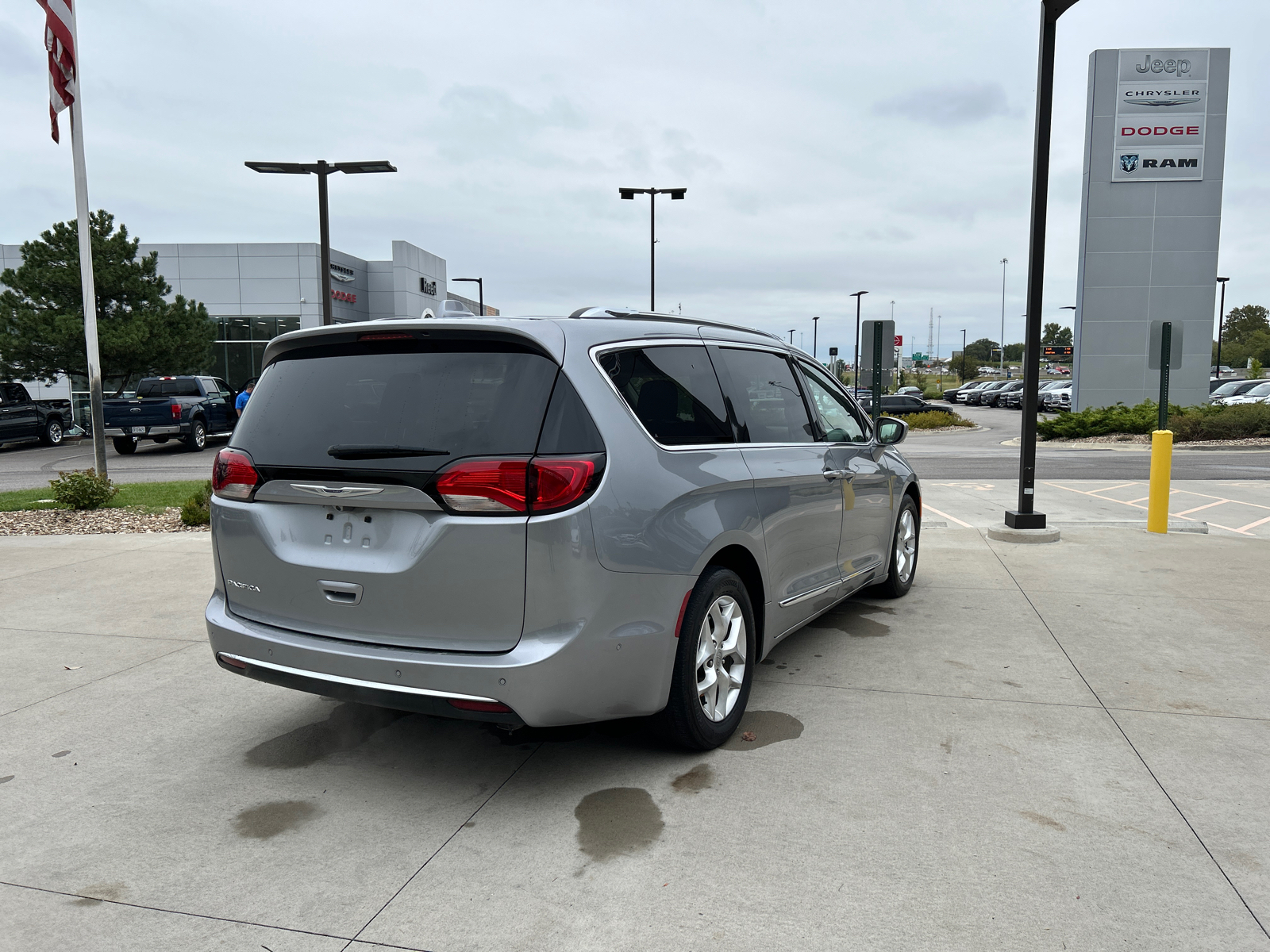 2020 Chrysler Pacifica Touring L Plus 7