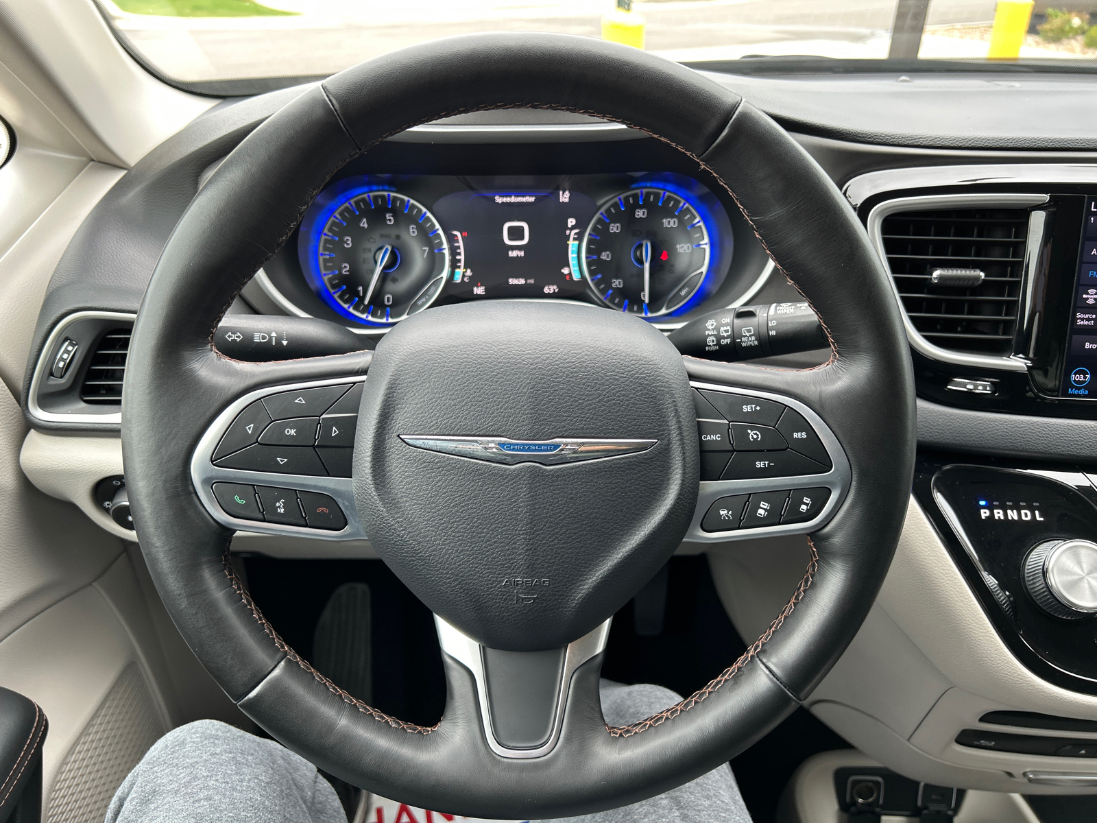 2020 Chrysler Pacifica Touring L Plus 31