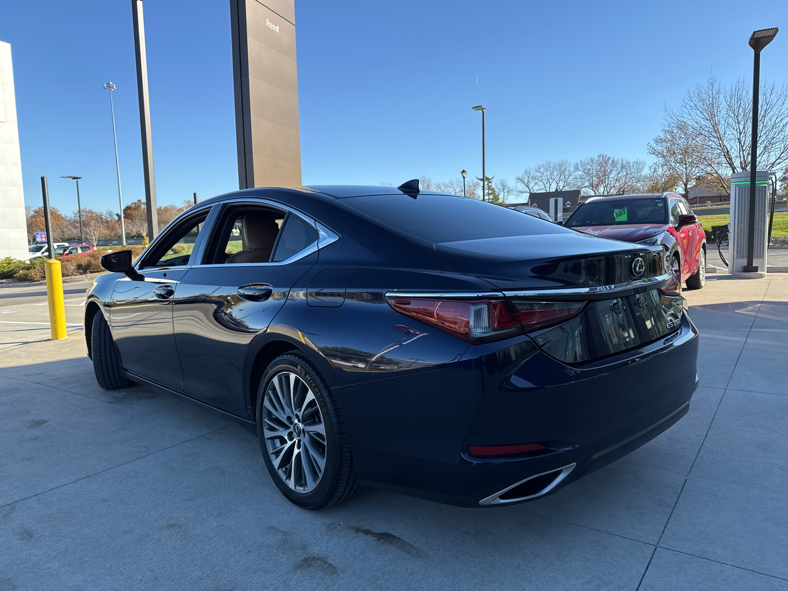 2019 Lexus ES 350 Ultra Luxury 9