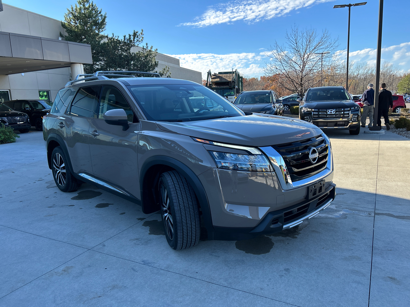 2024 Nissan Pathfinder Platinum 4