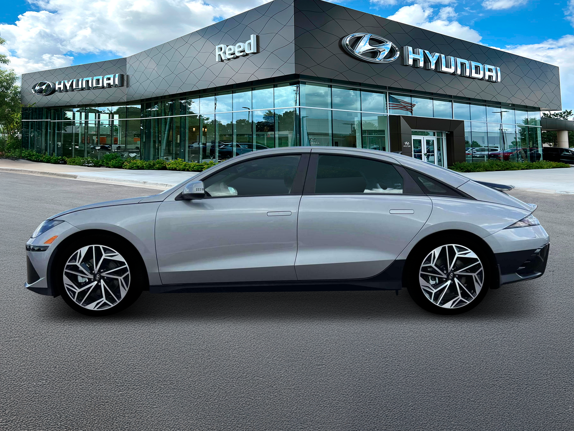 2025 Hyundai IONIQ 6 SEL 3