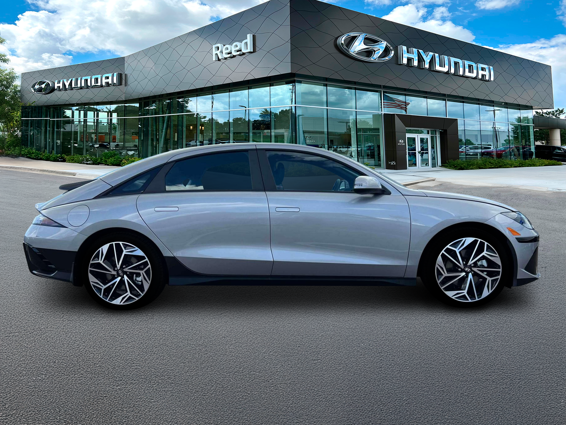 2025 Hyundai IONIQ 6 SEL 9