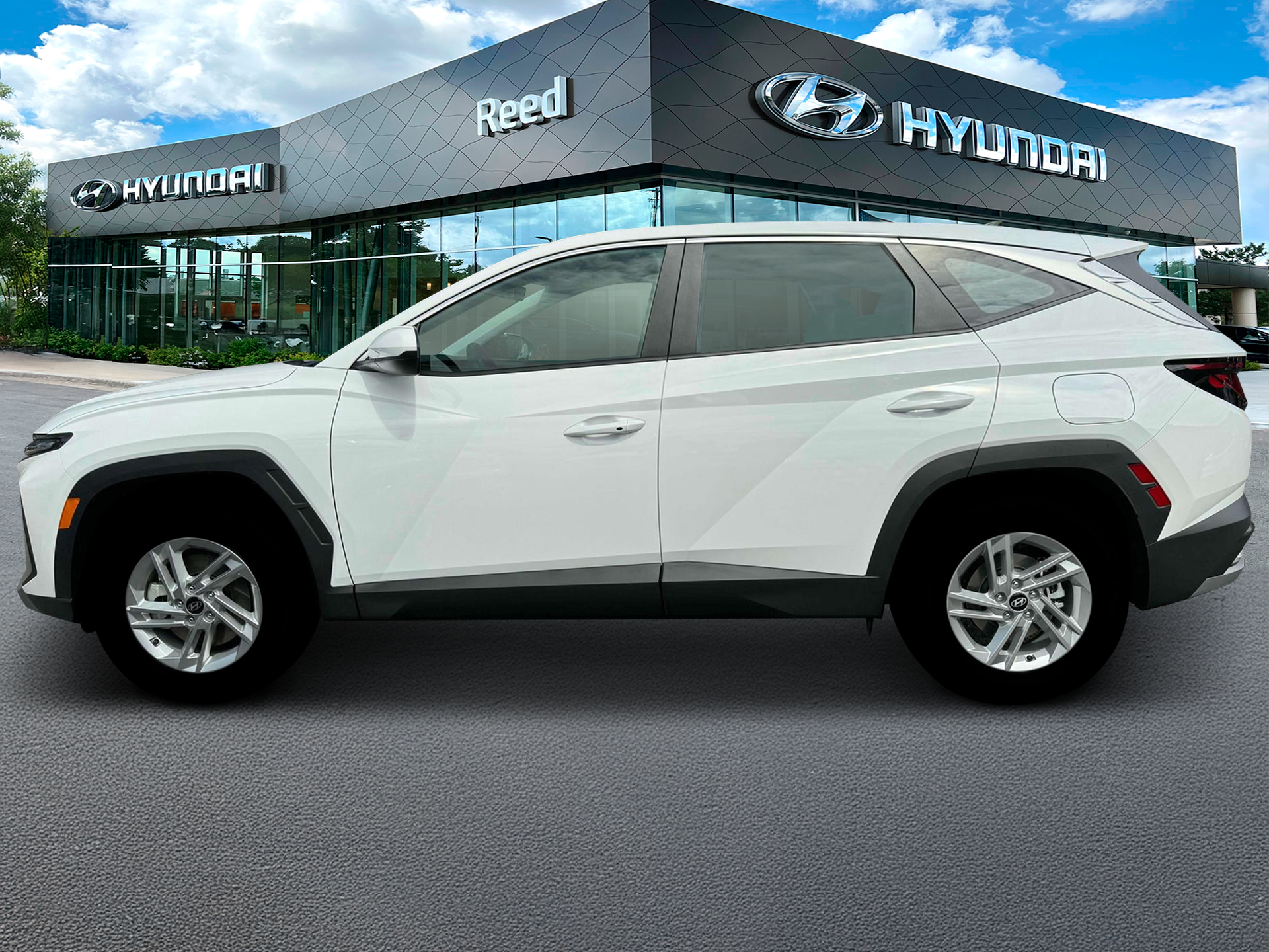 2025 Hyundai Tucson SE 3