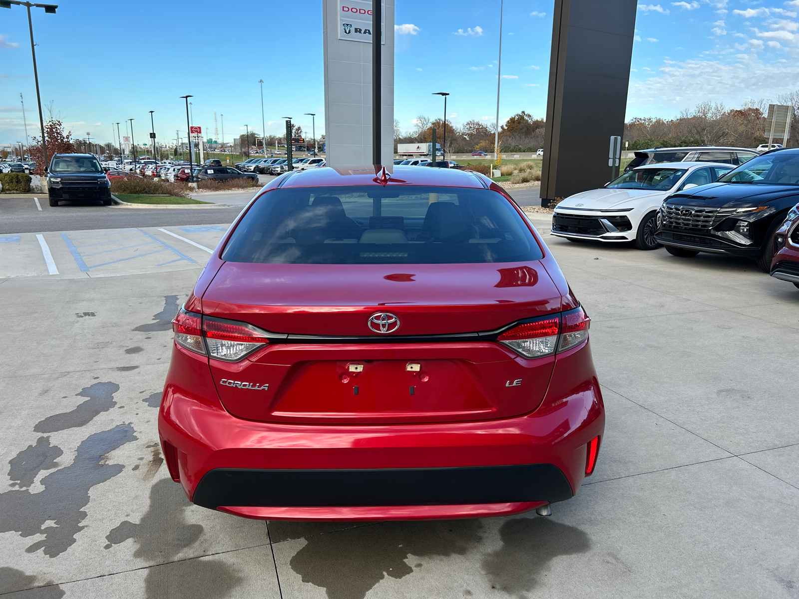 2020 Toyota Corolla LE 8