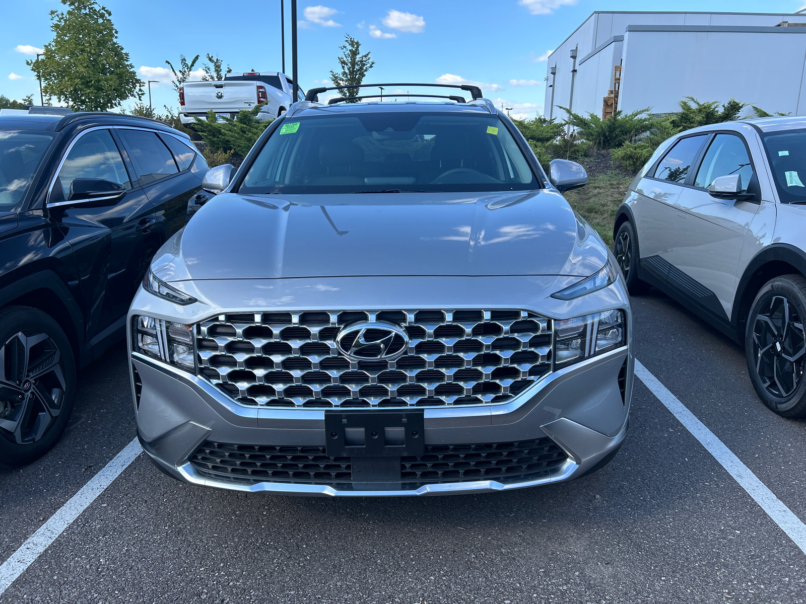 2022 Hyundai Santa Fe SEL 2