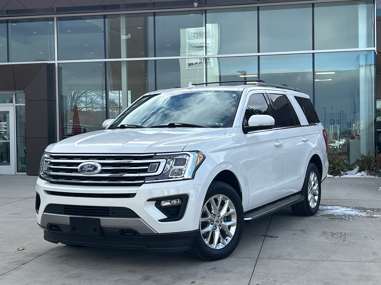 2020 Ford Expedition XLT 2