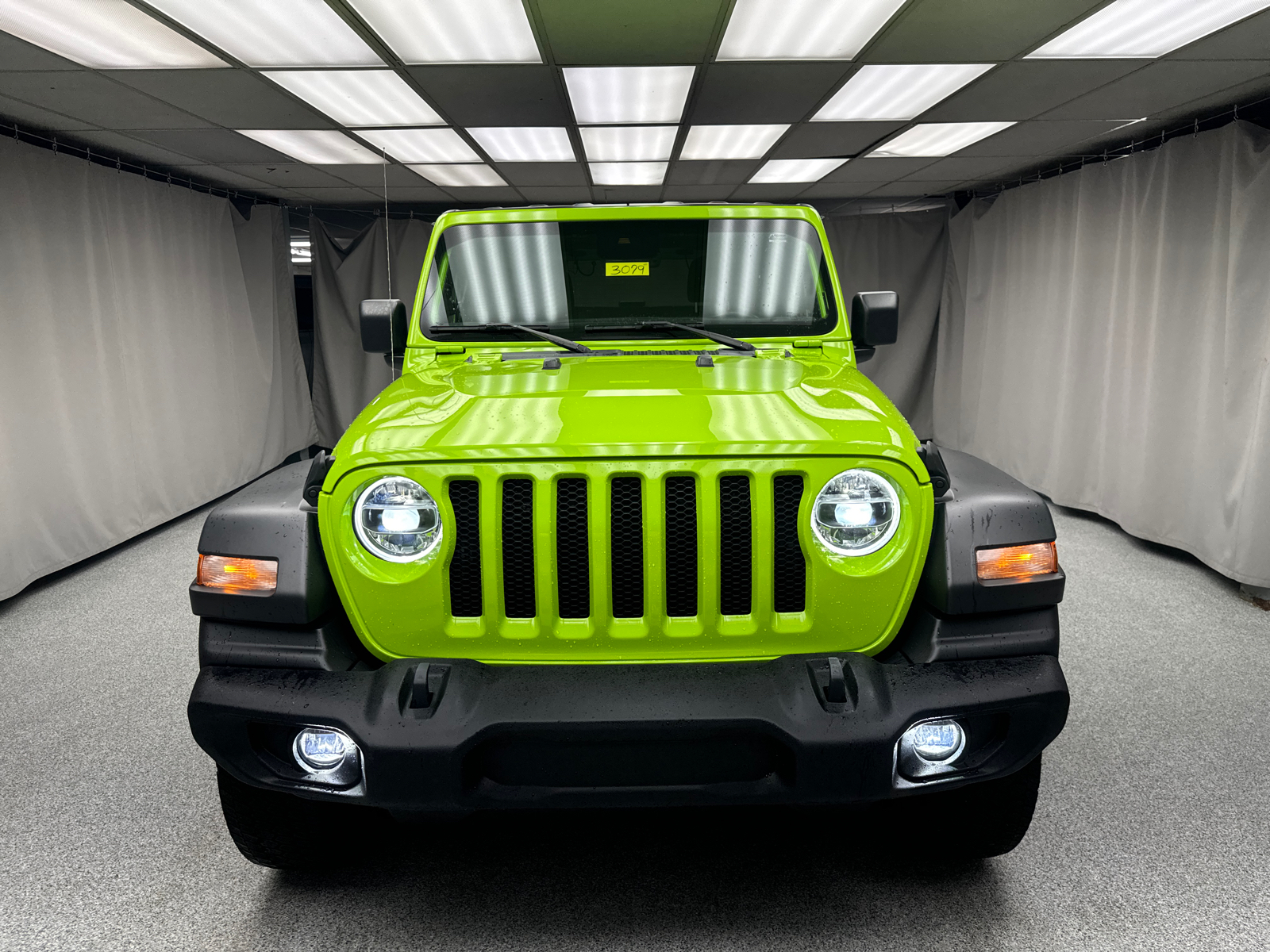 2021 Jeep Wrangler Sport 5