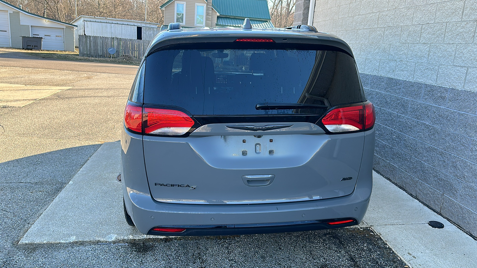 2020 Chrysler Pacifica Launch Edition 4