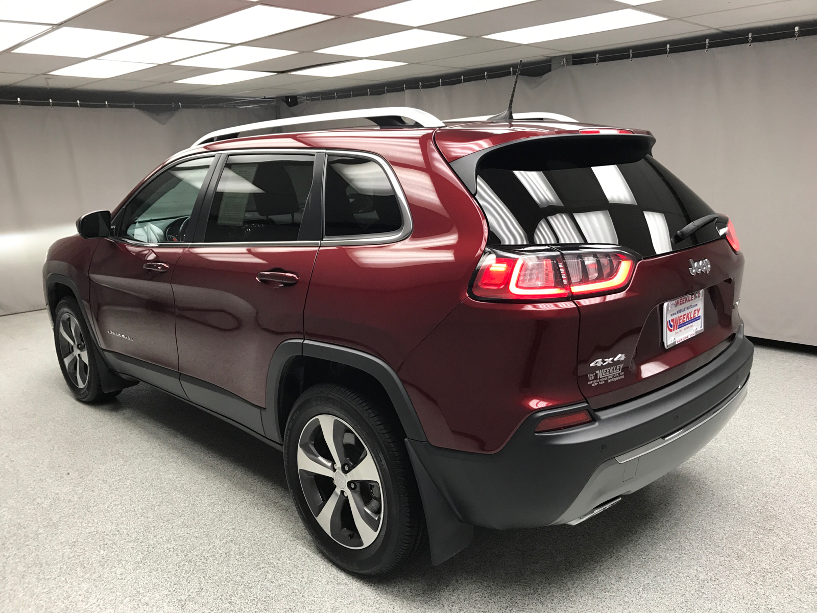 2020 Jeep Cherokee Limited 10