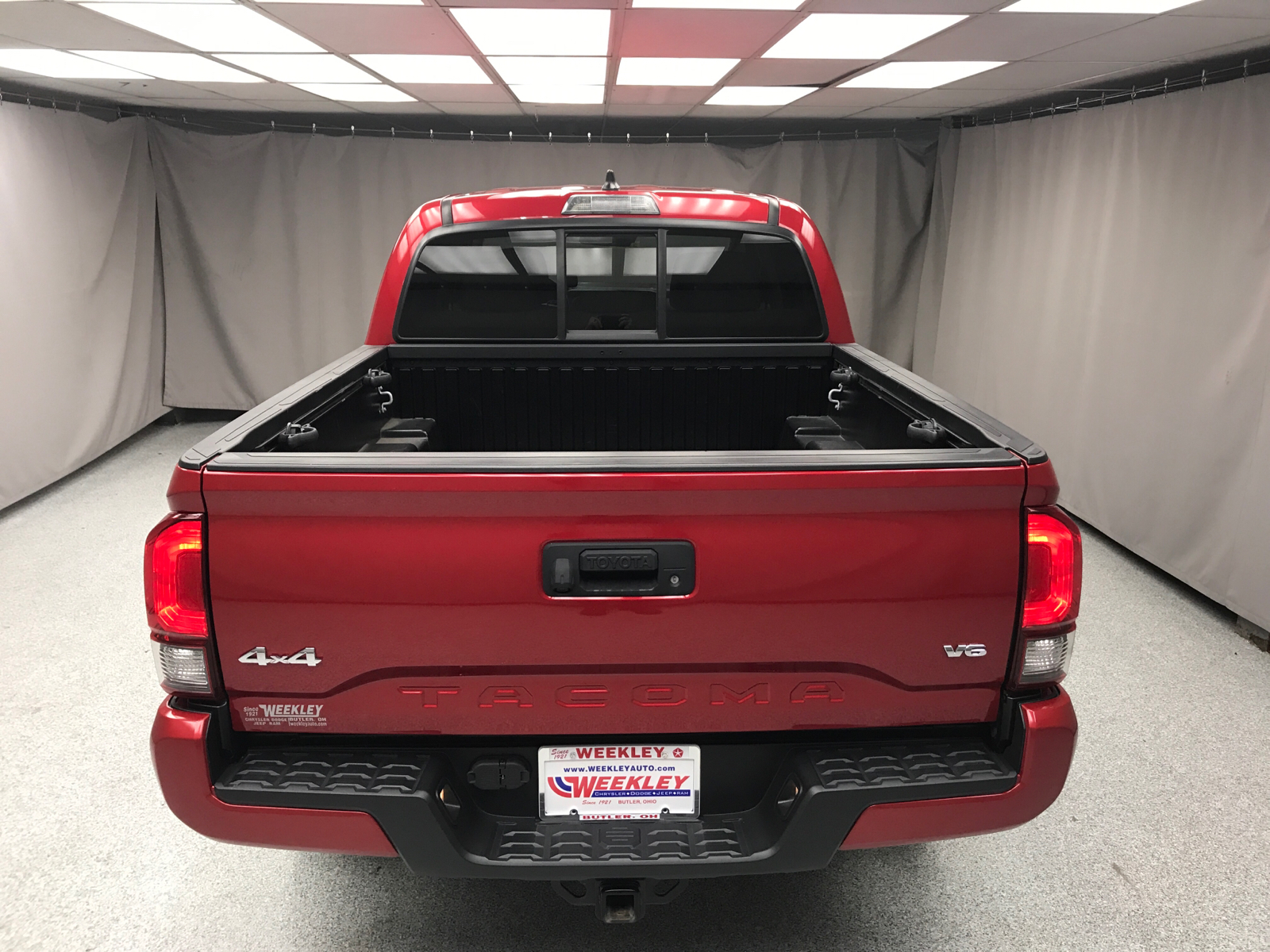 2021 Toyota Tacoma 4WD SR 15