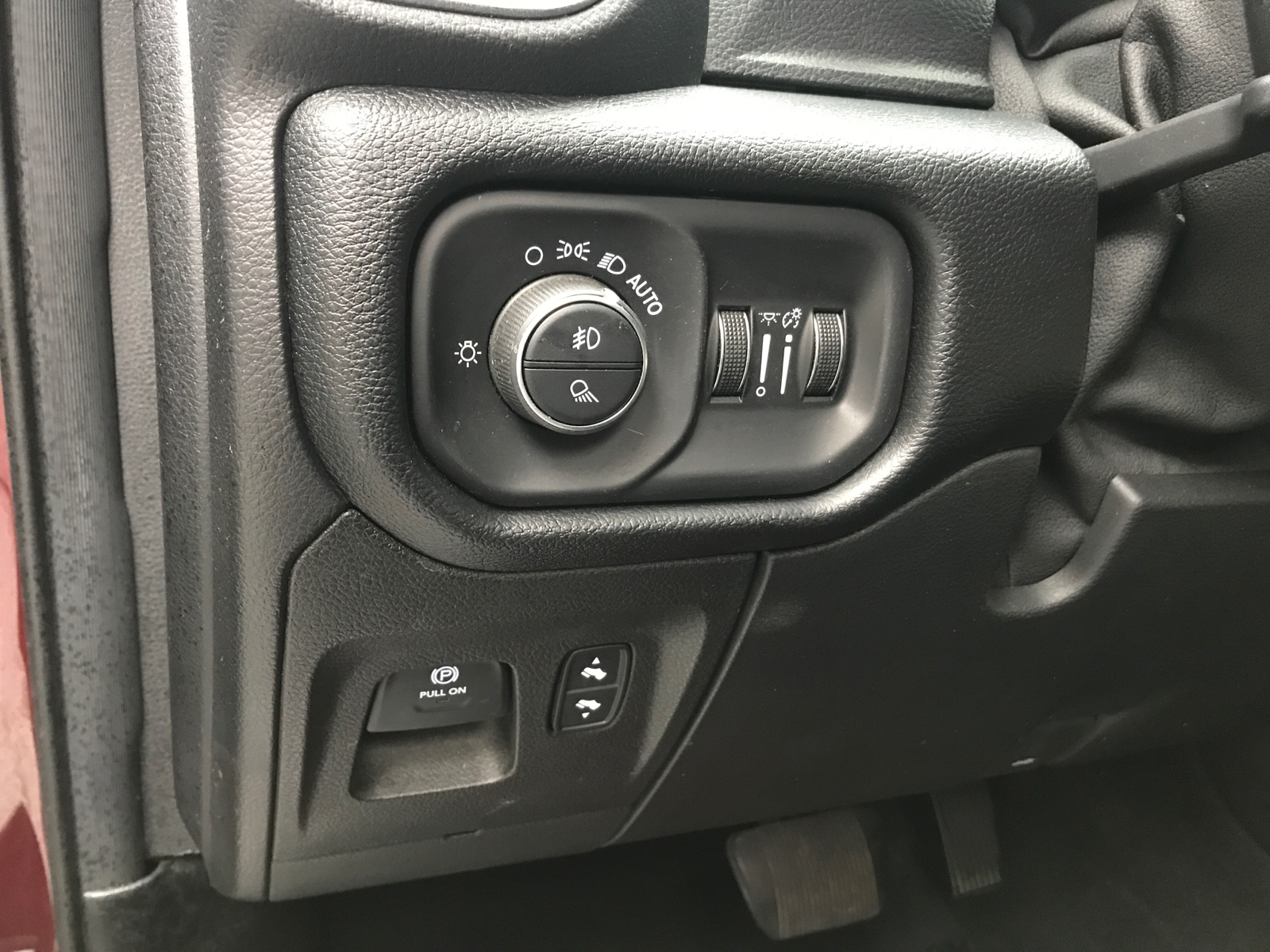 2019 Ram 1500 Laramie 5