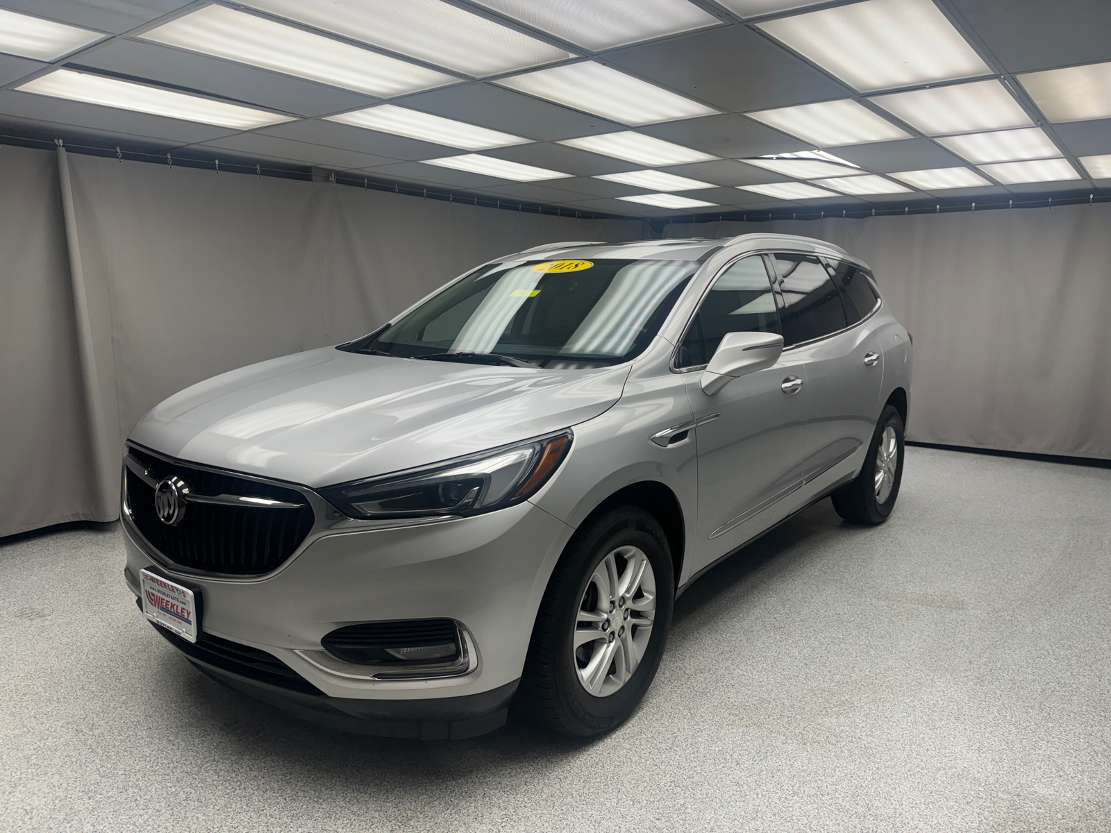 2018 Buick Enclave Essence 1