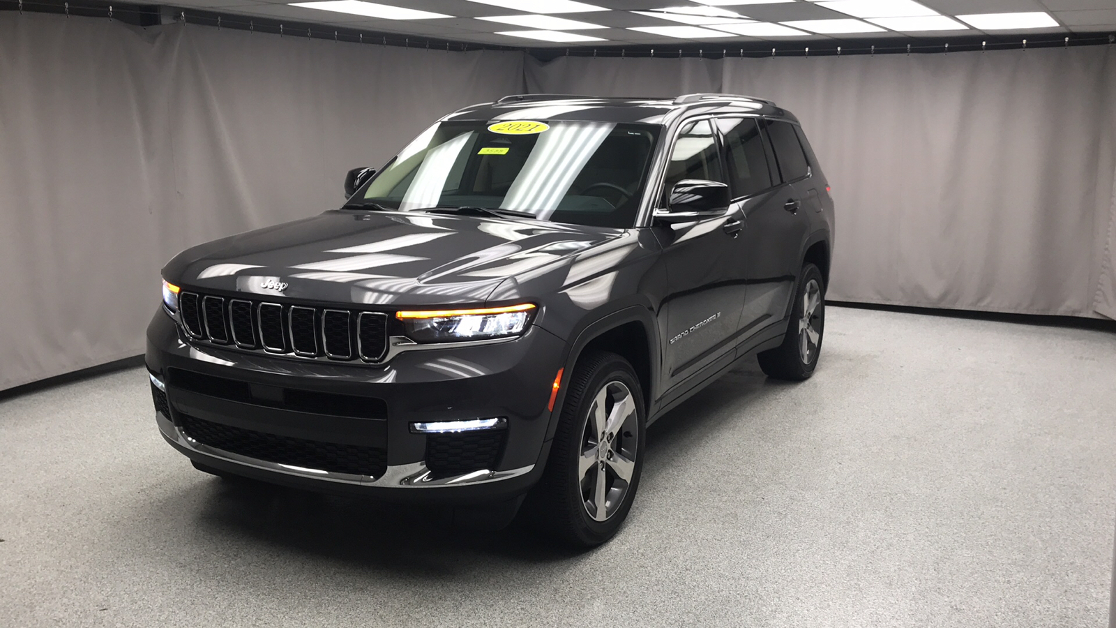 2021 Jeep Grand Cherokee L Limited 1