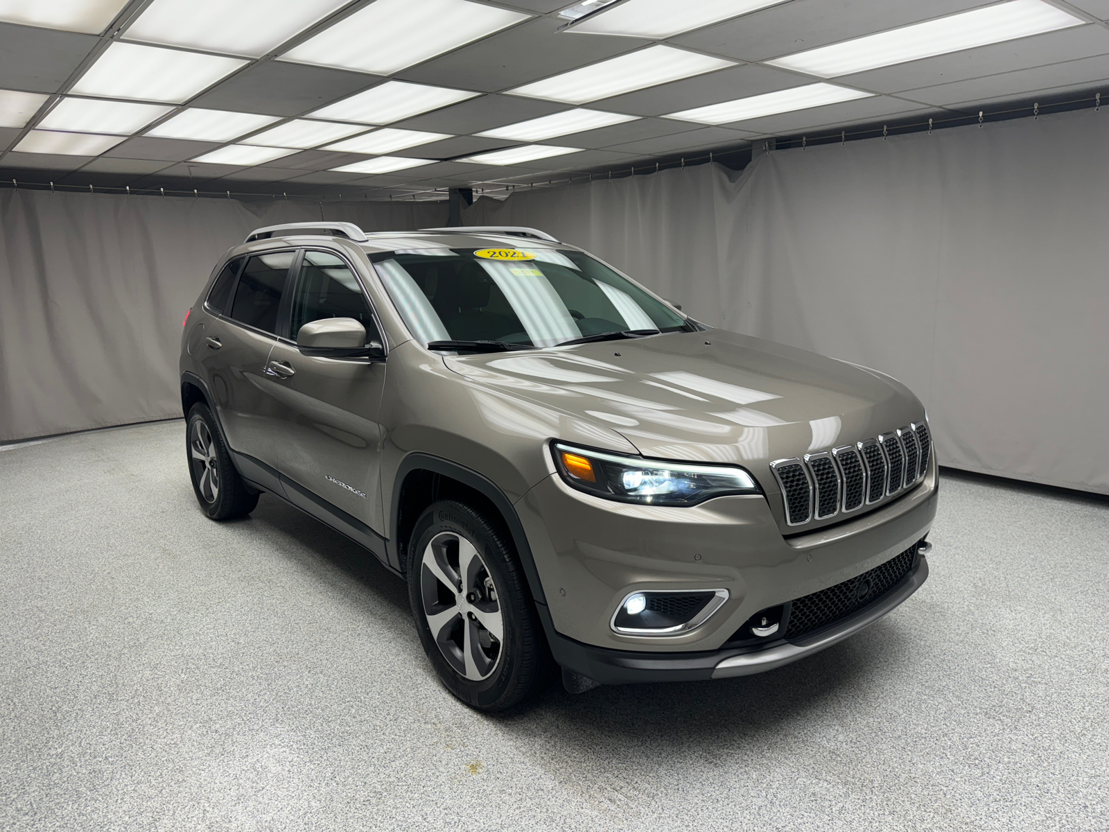 2021 Jeep Cherokee Limited 5