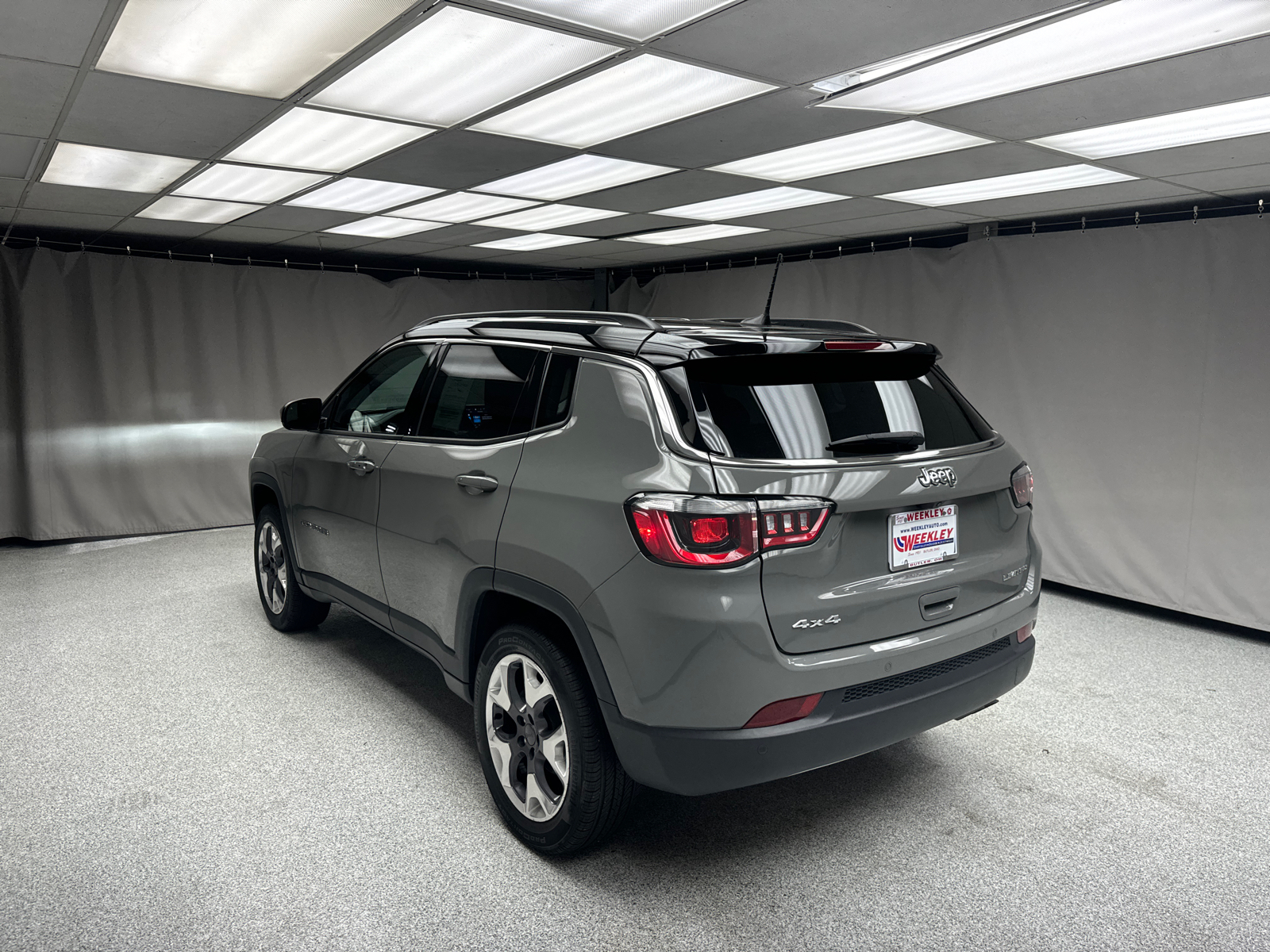 2022 Jeep Compass Limited 2