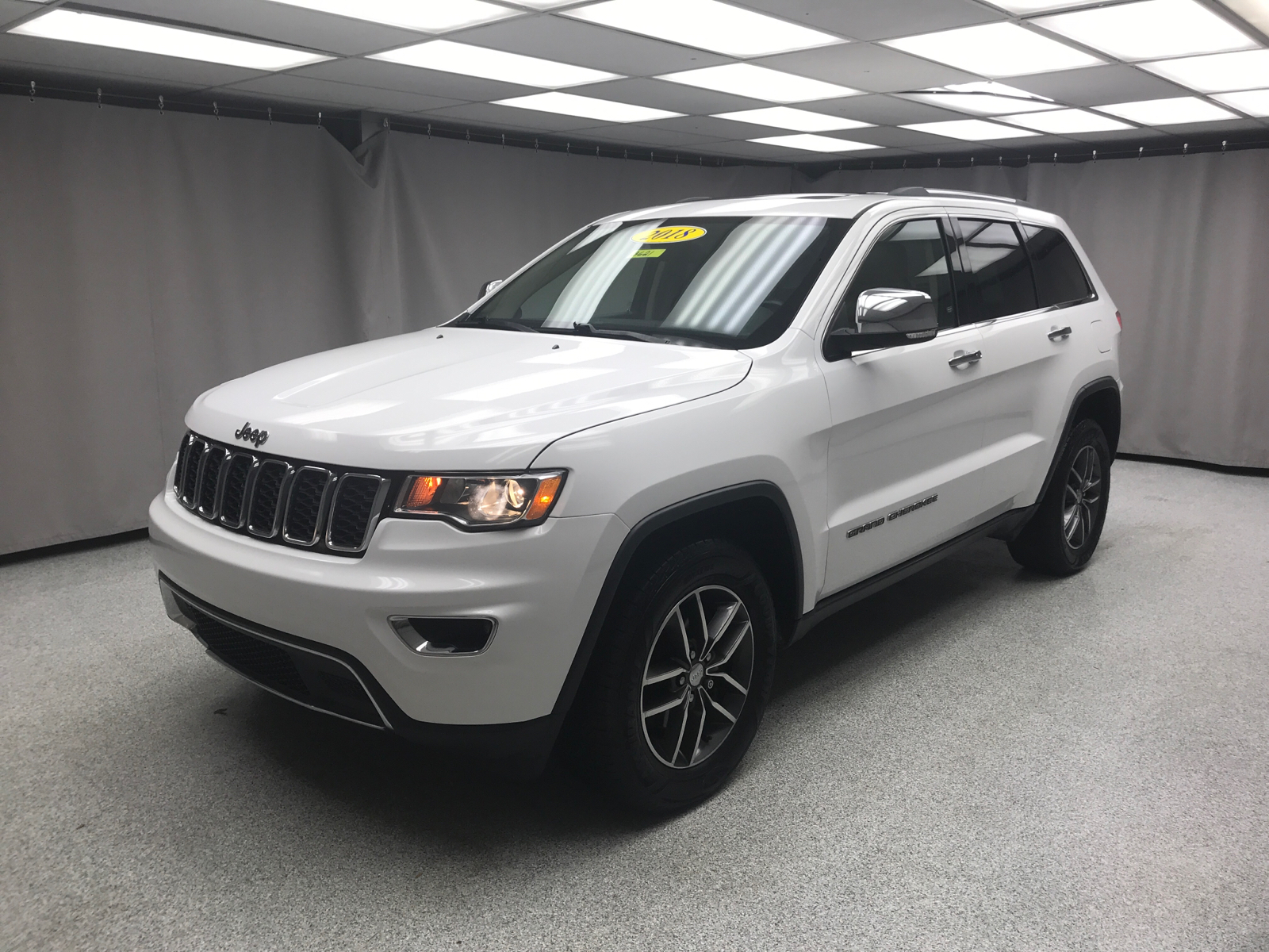 2018 Jeep Grand Cherokee Limited 1