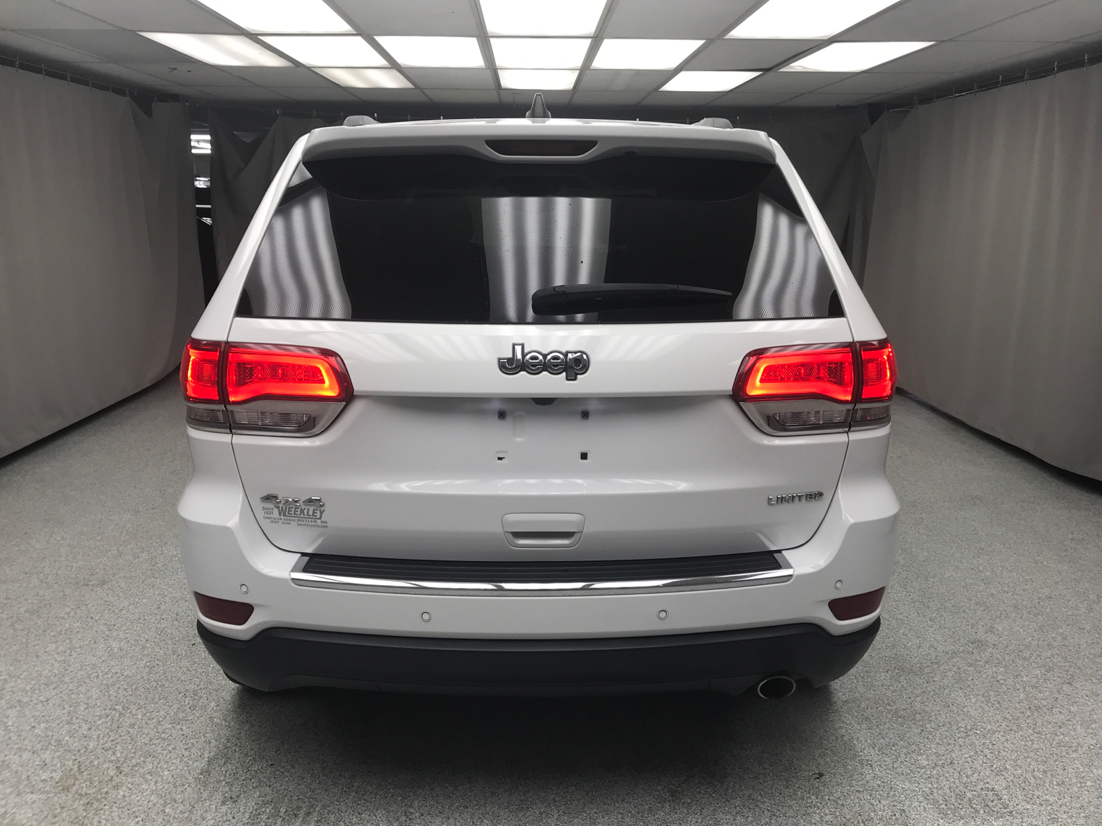 2018 Jeep Grand Cherokee Limited 11