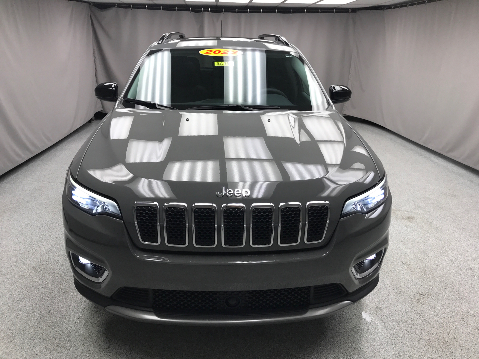 2022 Jeep Cherokee Limited 25