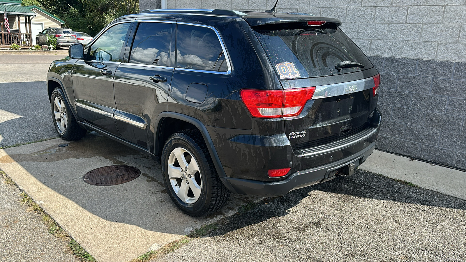 2012 Jeep Grand Cherokee Laredo 3