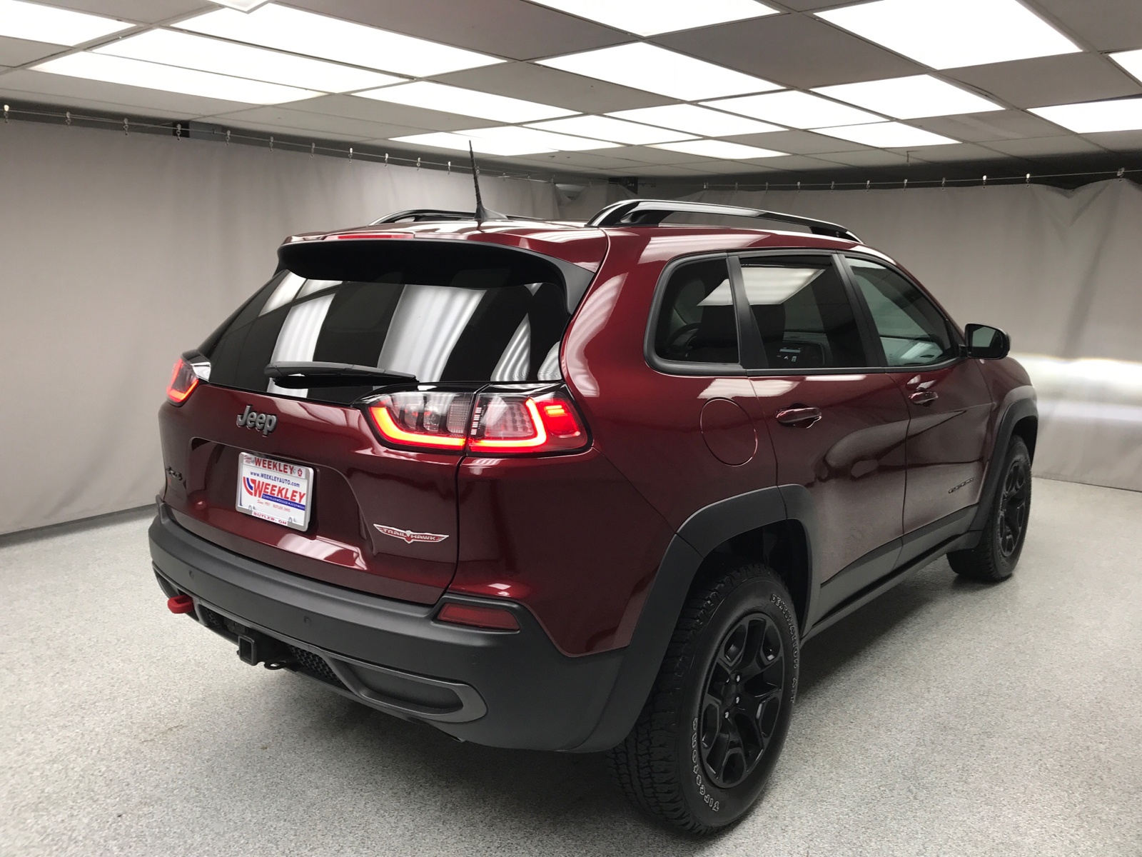 2022 Jeep Cherokee Trailhawk 22