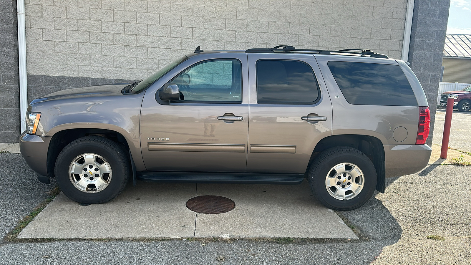 2013 Chevrolet Tahoe LT 2