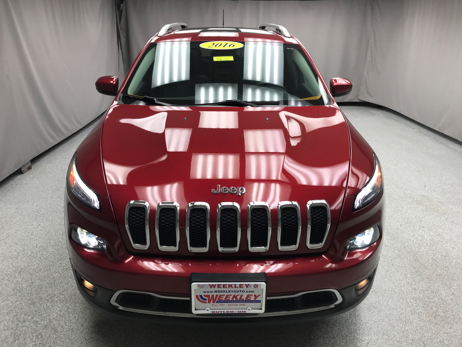 2016 Jeep Cherokee Limited 25