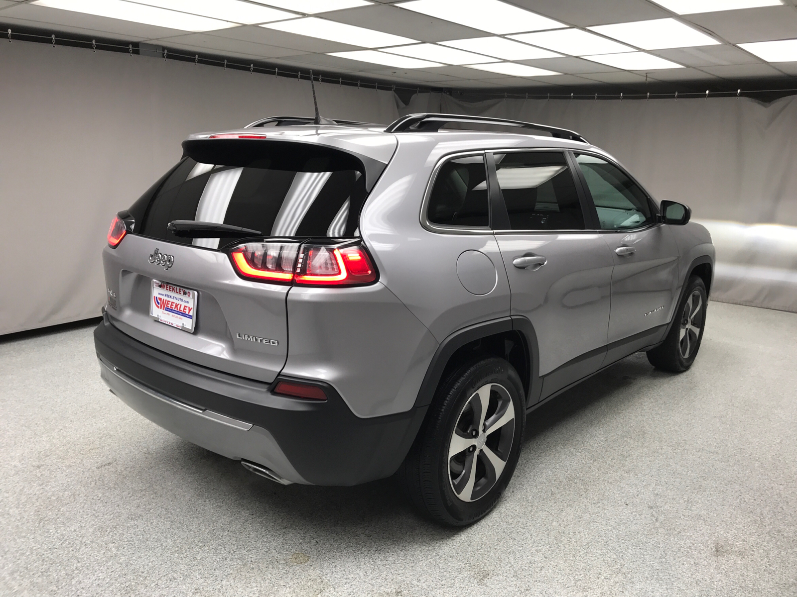 2022 Jeep Cherokee Limited 16