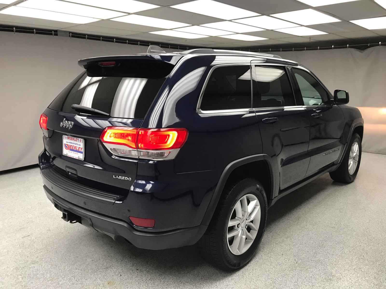 2017 Jeep Grand Cherokee Laredo 15