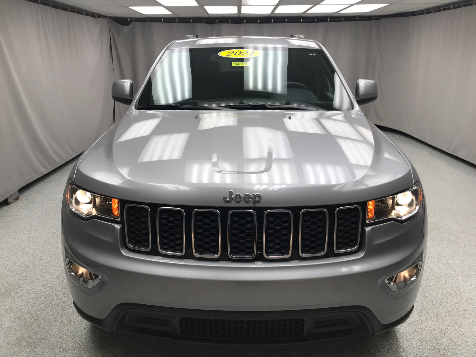 2021 Jeep Grand Cherokee Laredo X 24