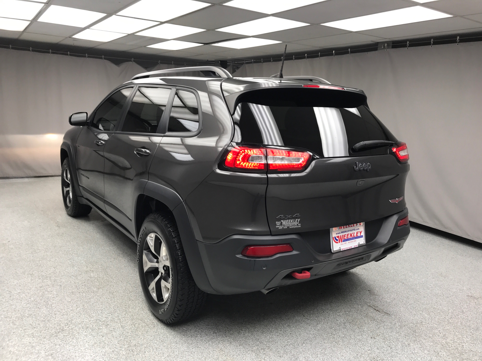 2018 Jeep Cherokee Trailhawk 17