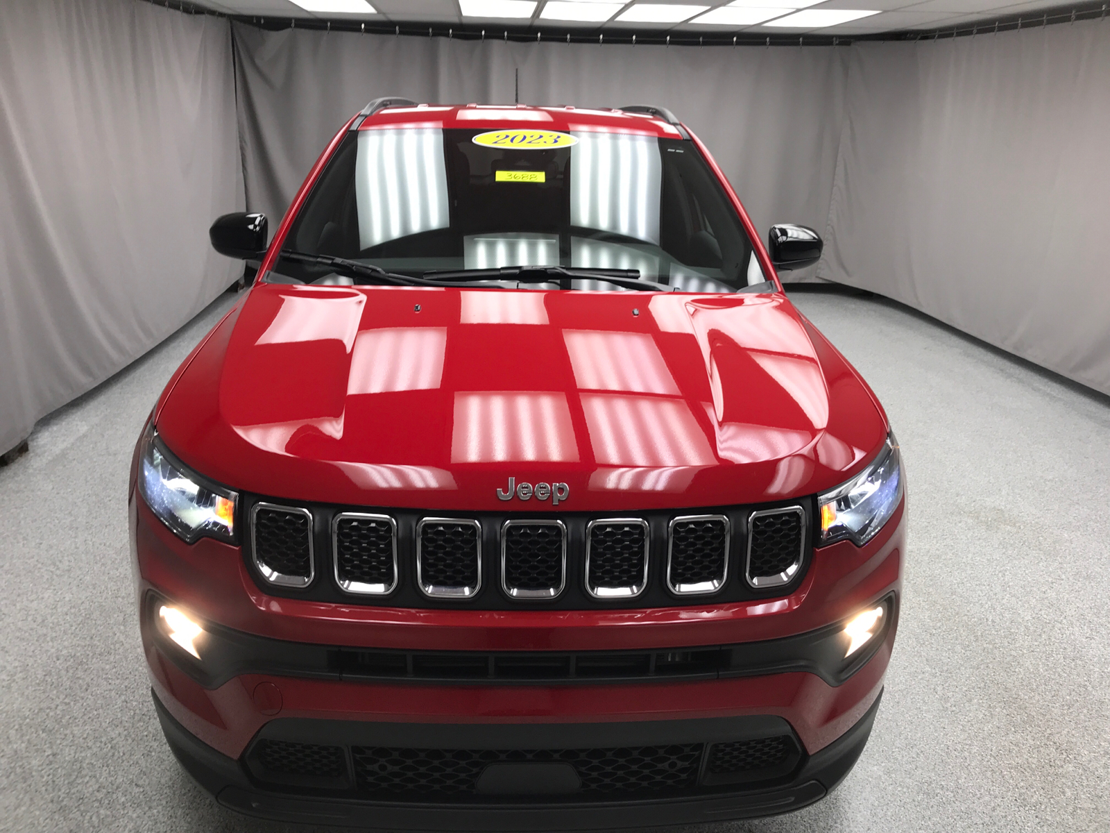 2023 Jeep Compass Latitude Lux 22