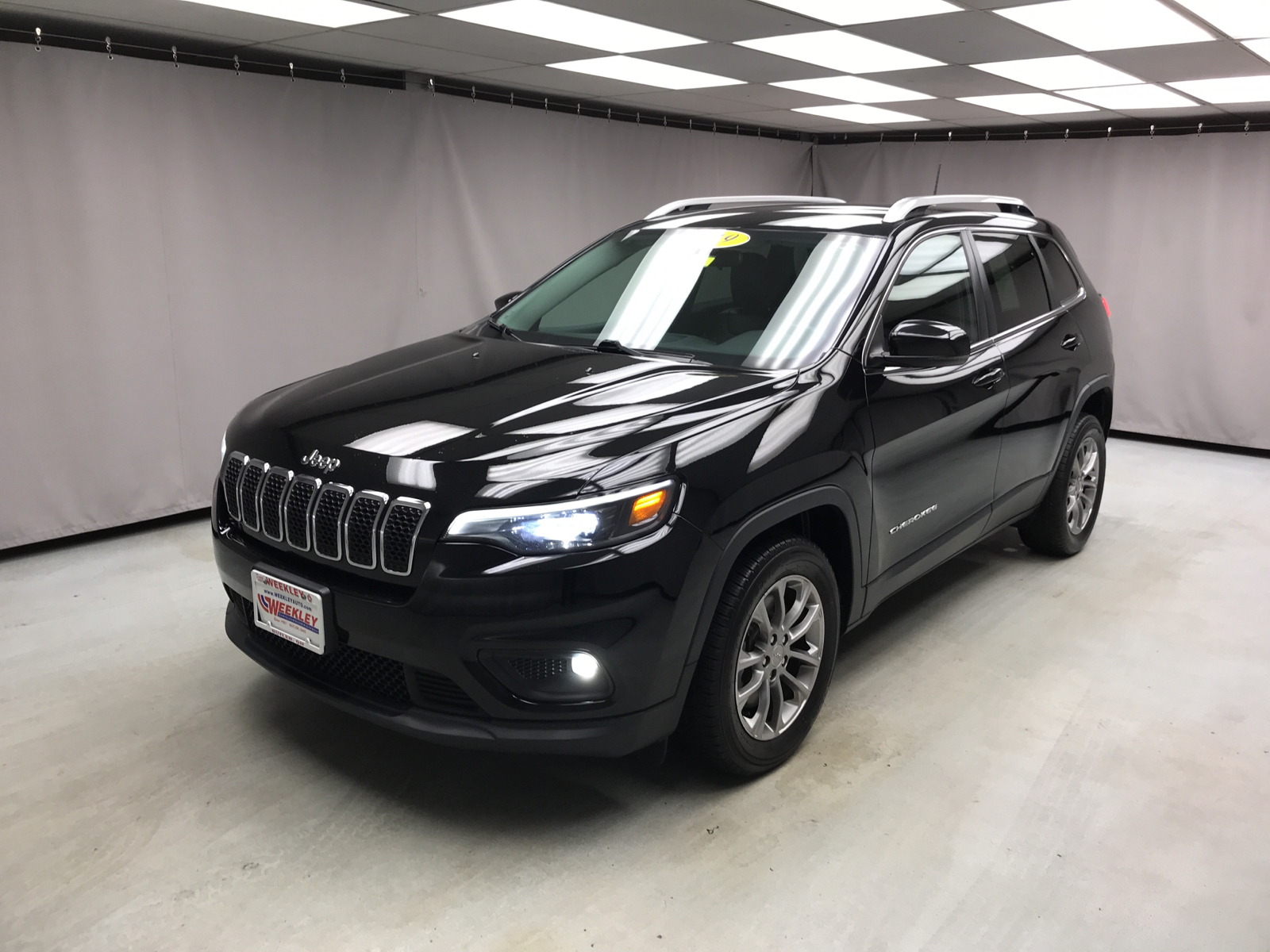 2019 Jeep Cherokee Latitude Plus 1