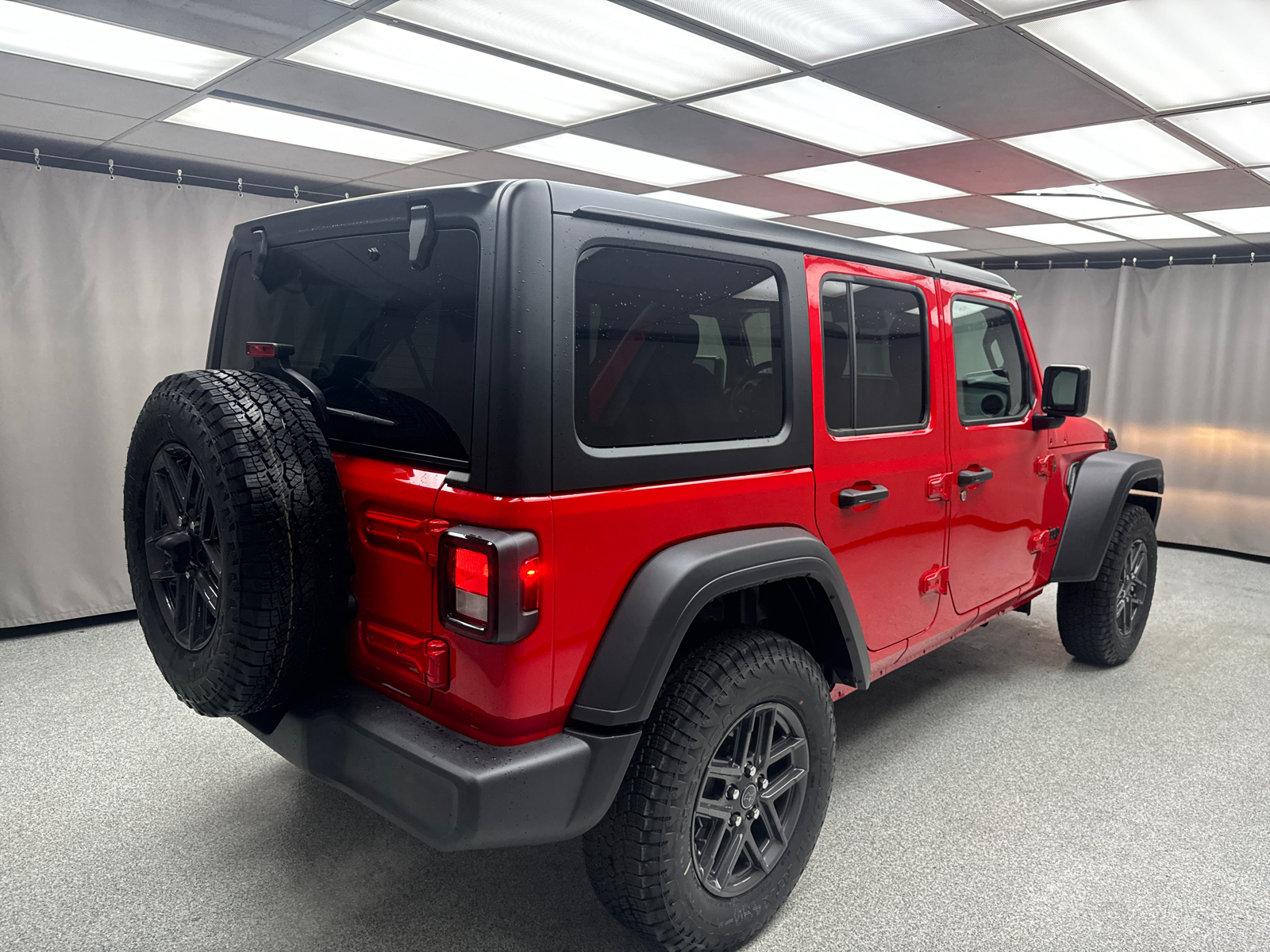 2024 Jeep Wrangler Sport S 4