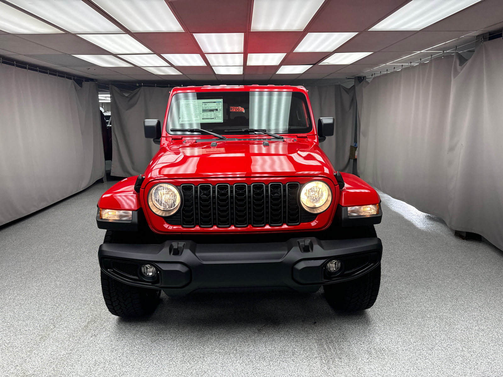 2024 Jeep Gladiator  6