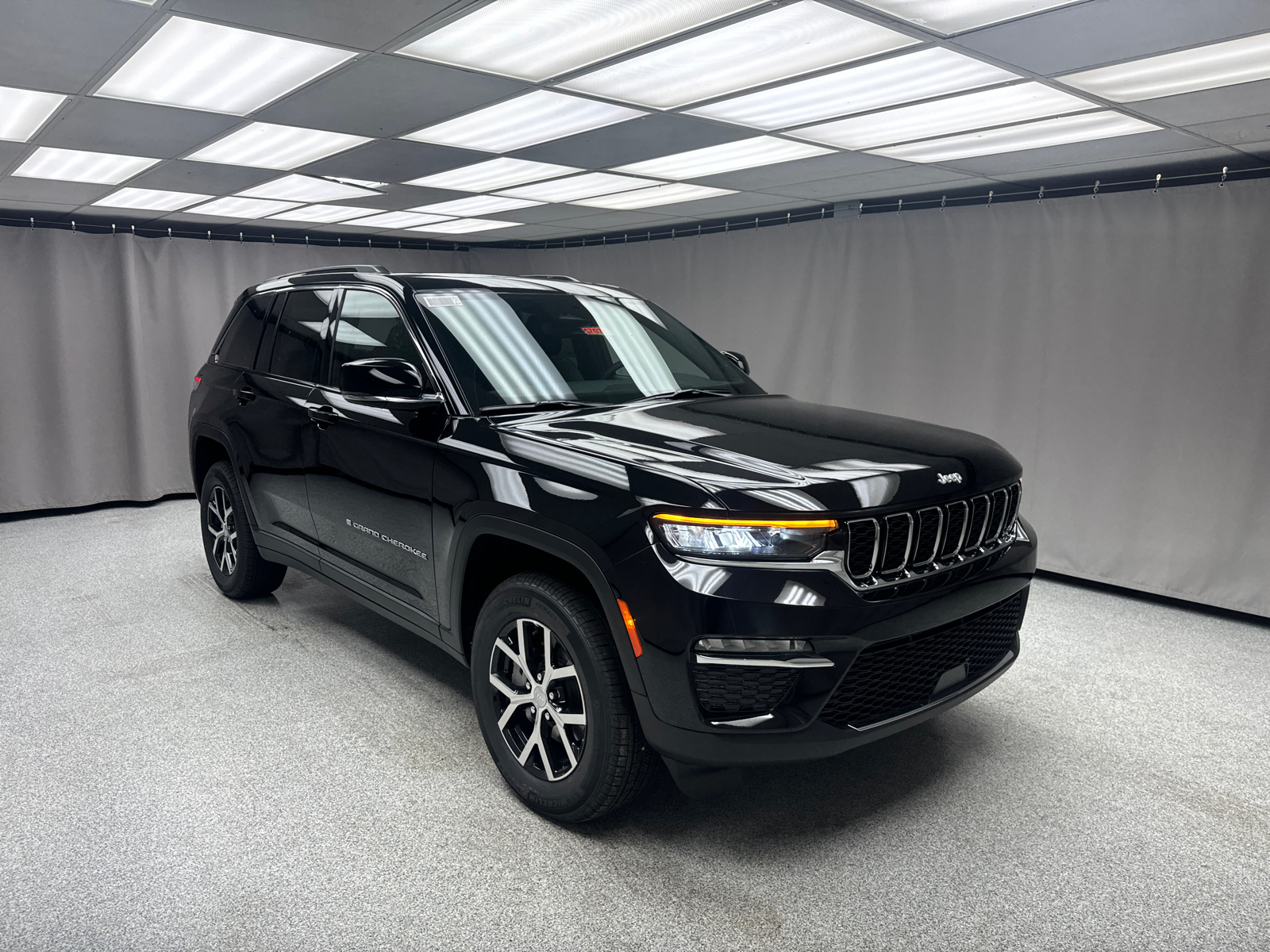 2025 Jeep Grand Cherokee Limited 5