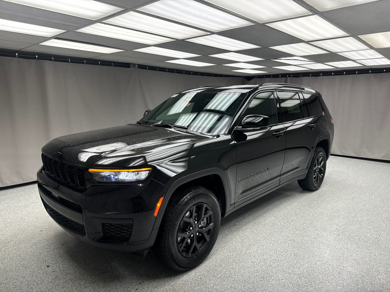 2025 Jeep Grand Cherokee L Altitude X 1