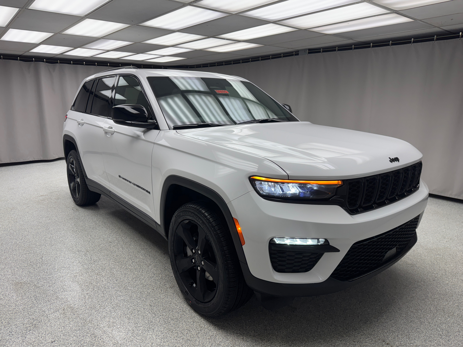 2025 Jeep Grand Cherokee Limited 4