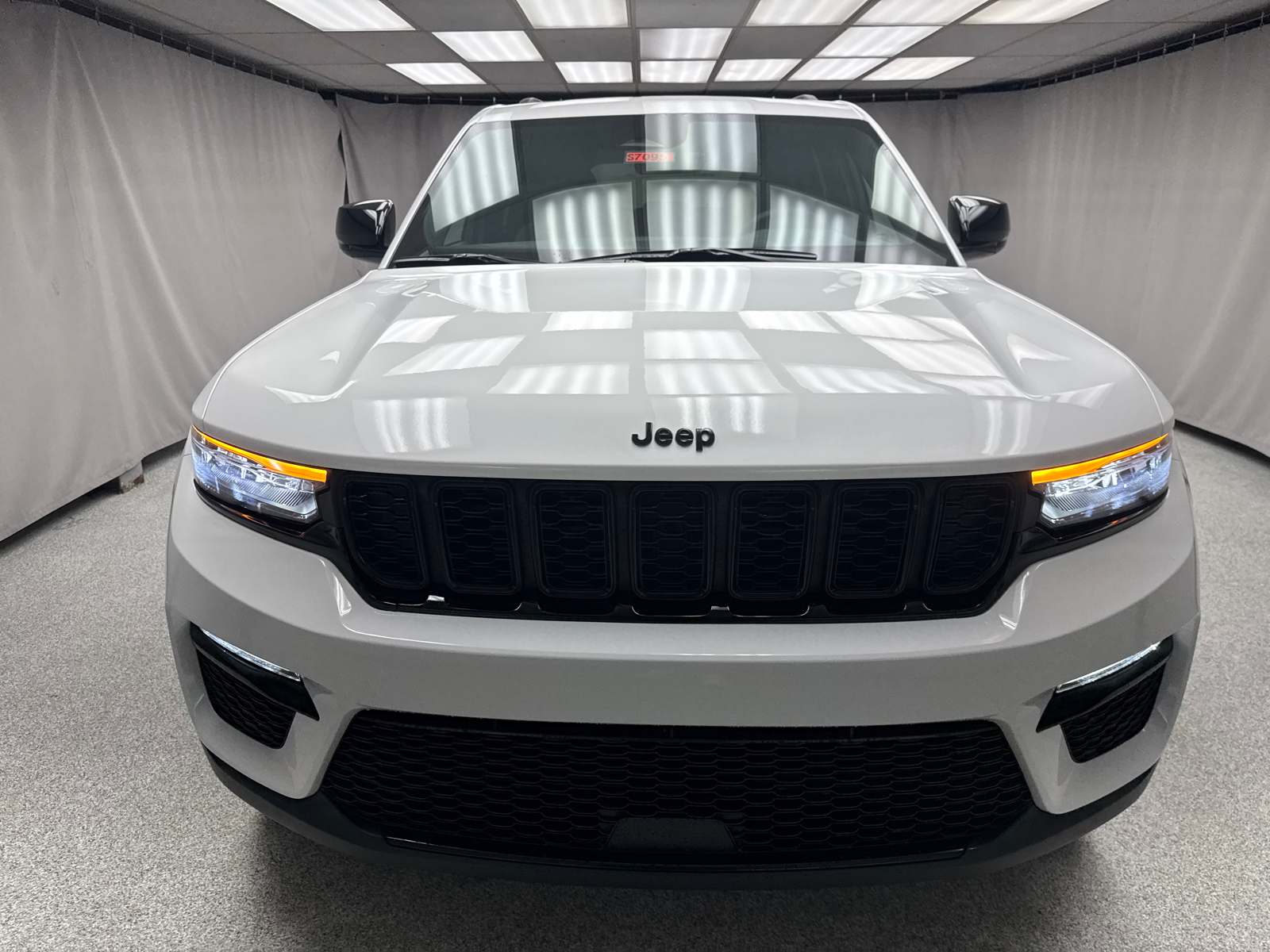 2025 Jeep Grand Cherokee Limited 5