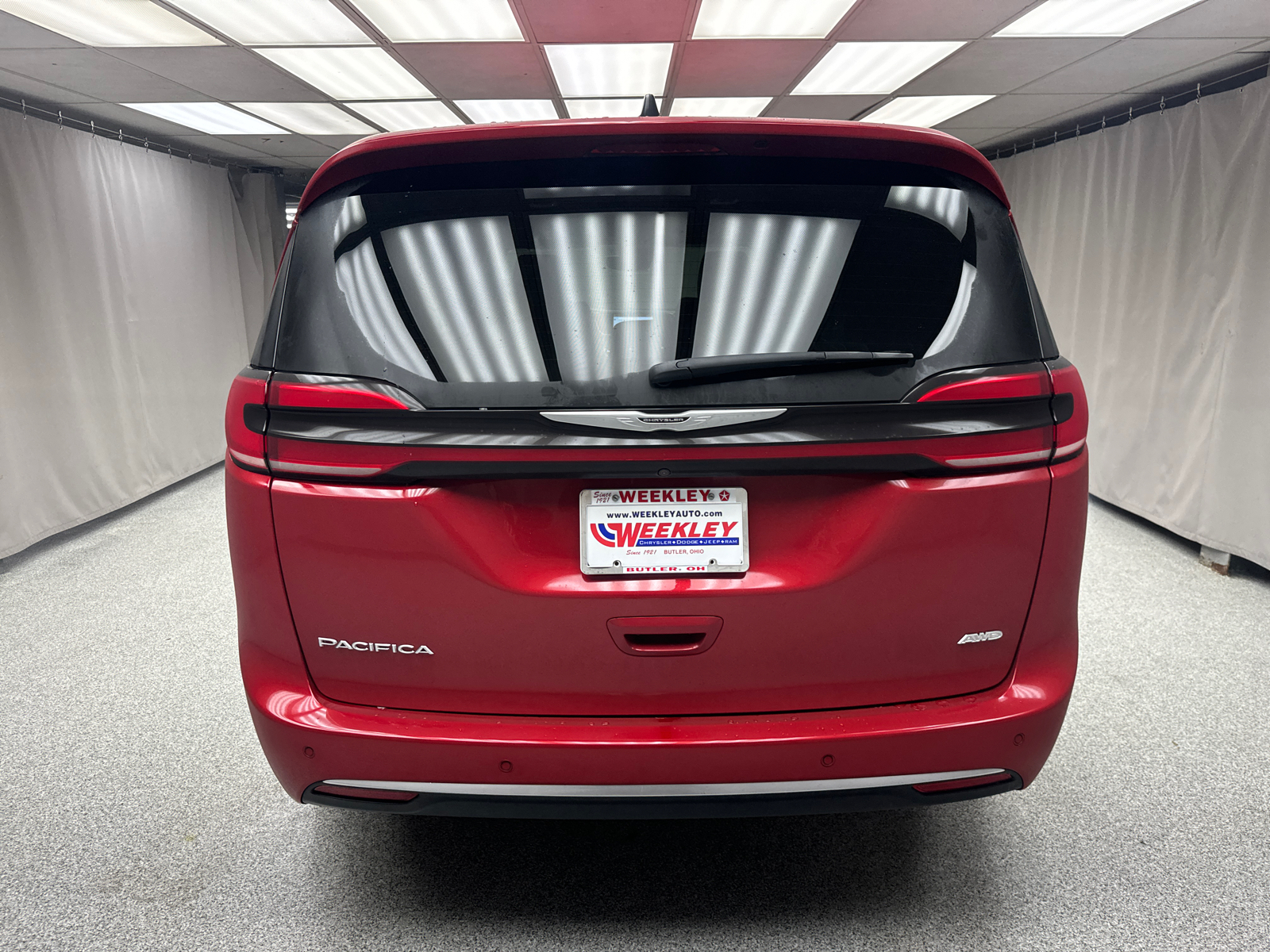 2025 Chrysler Pacifica Select 3