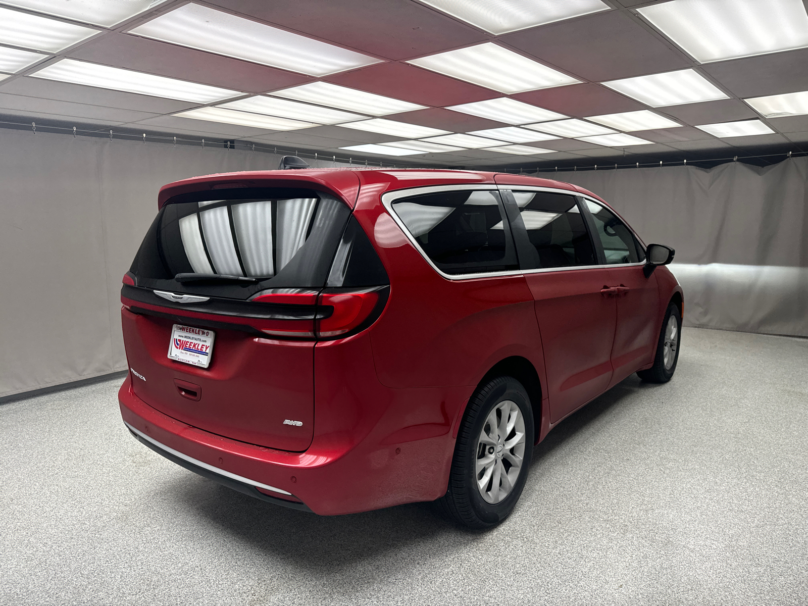 2025 Chrysler Pacifica Select 4