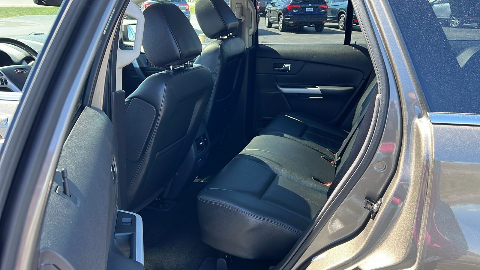 2014 Ford Edge Limited 28
