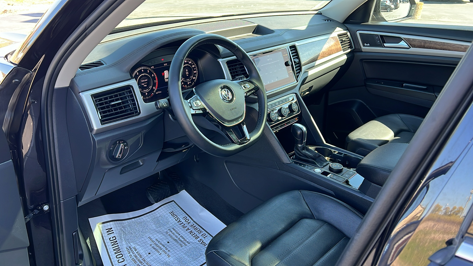 2019 Volkswagen Atlas 3.6L V6 SEL Premium 27