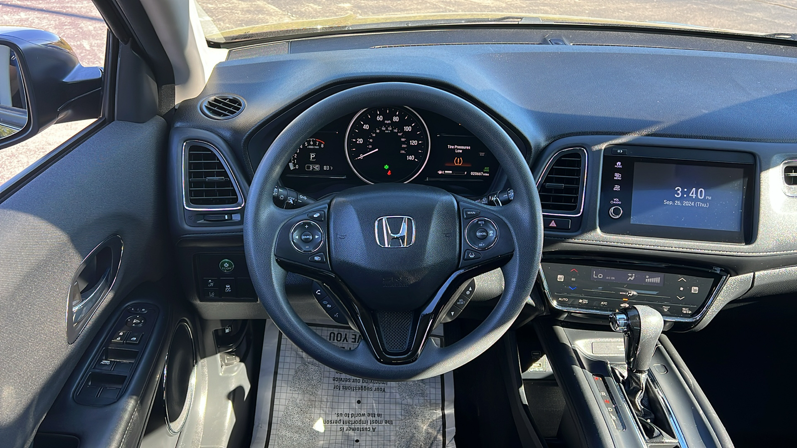 2022 Honda HR-V EX 9