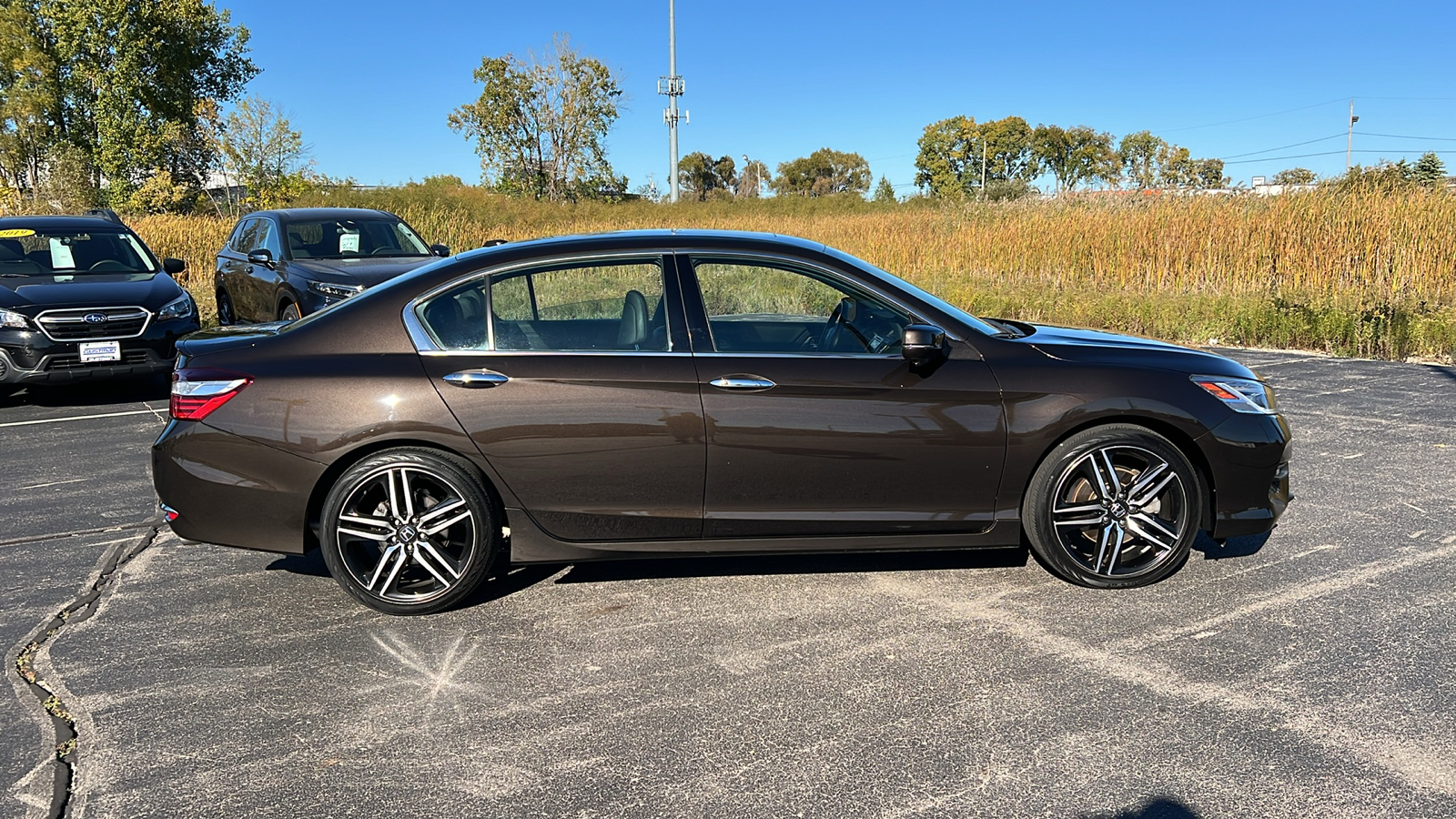 2017 Honda Accord Sedan Touring 2